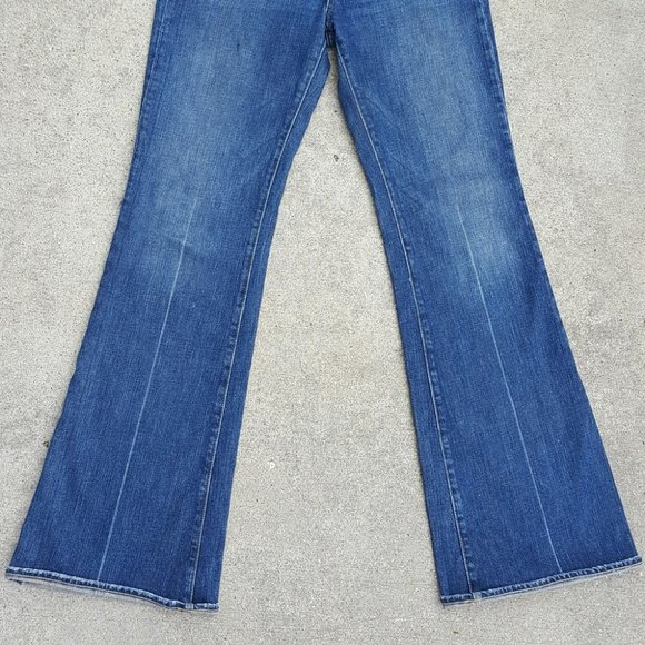 Paige Jeans "Robertson" Flare Leg & Low Rise Denim, Style 0181-0001 Size 29 - Picture 4 of 9